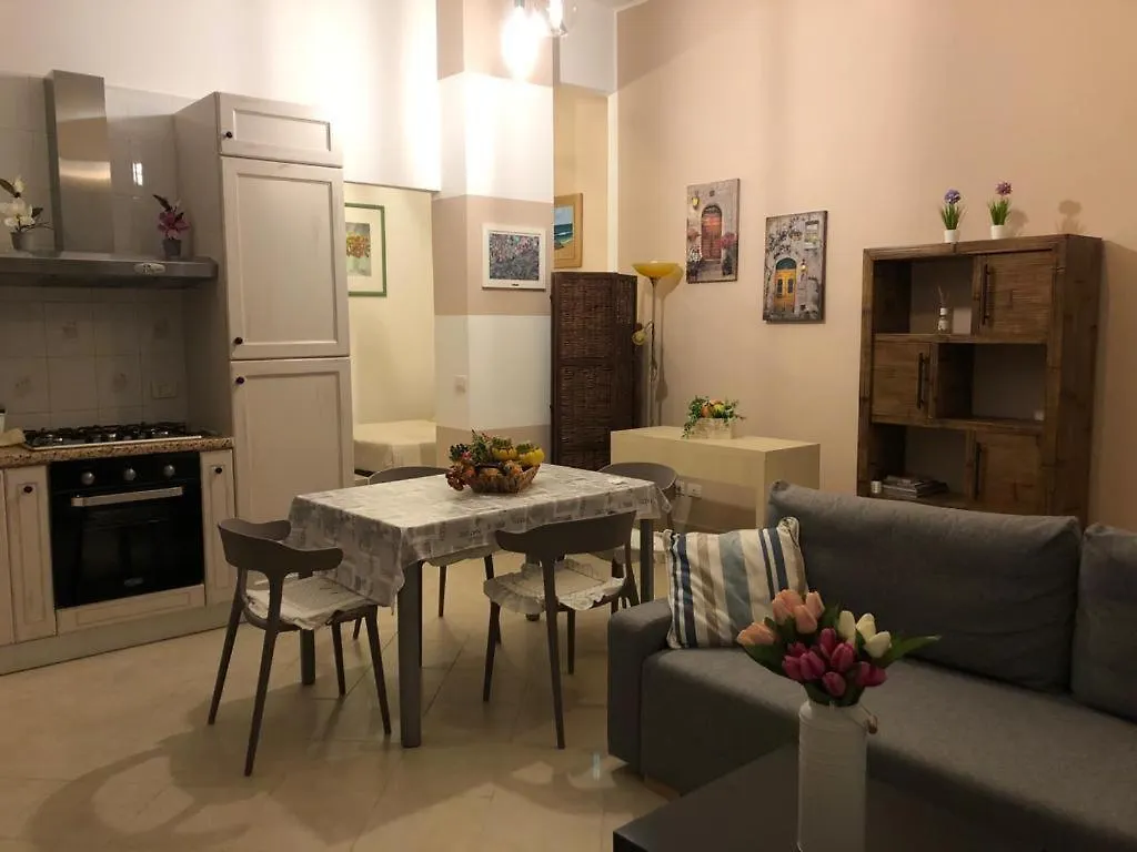 Bonnie S Seaside Apartment Chiavari Italy